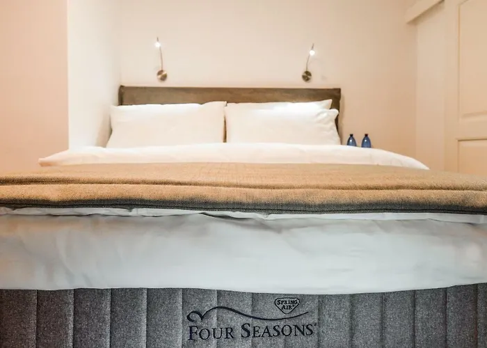 Romantic Apartment Prague Near Charles Bridge